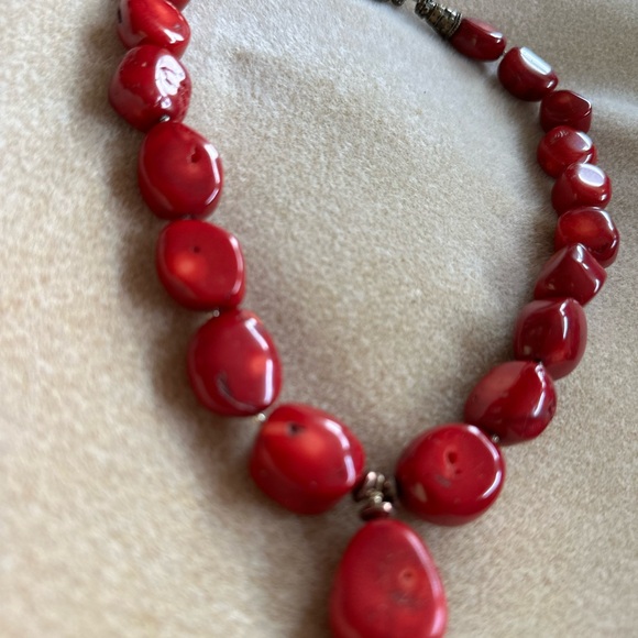 Genuine coral 18” pendant necklace, new. Made in USA. - Picture 3 of 3